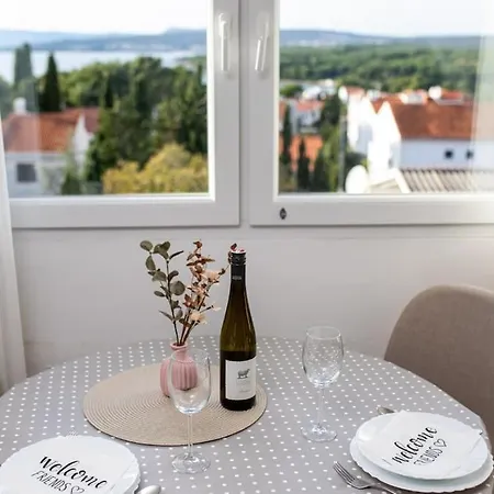 Apartment Olive With Wonderful Sea View - 500 M From Punat